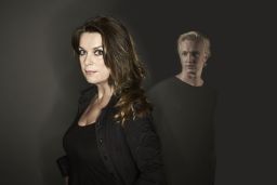 Kammerspiele-Fast normal_ Foto Anattol Kotte-edit_Übersicht